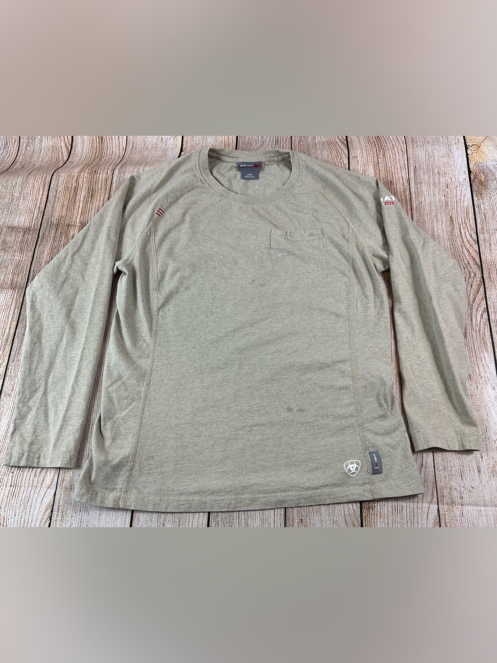 Women’s Ariat FR Flame Resistant Tan Longsleeve Knit Pocket Shirt Size Medium